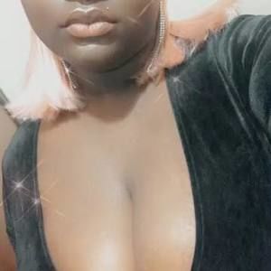 Meet your Posher, Ebonee